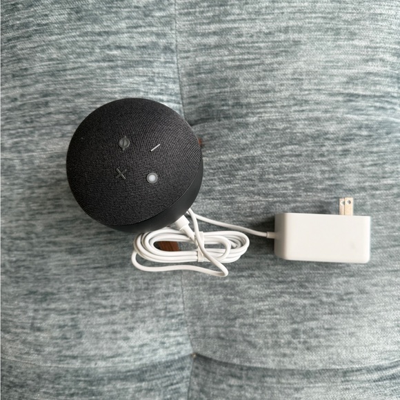 Amazon Echo Dot (5th Gen) with stand - Picture 3 of 3